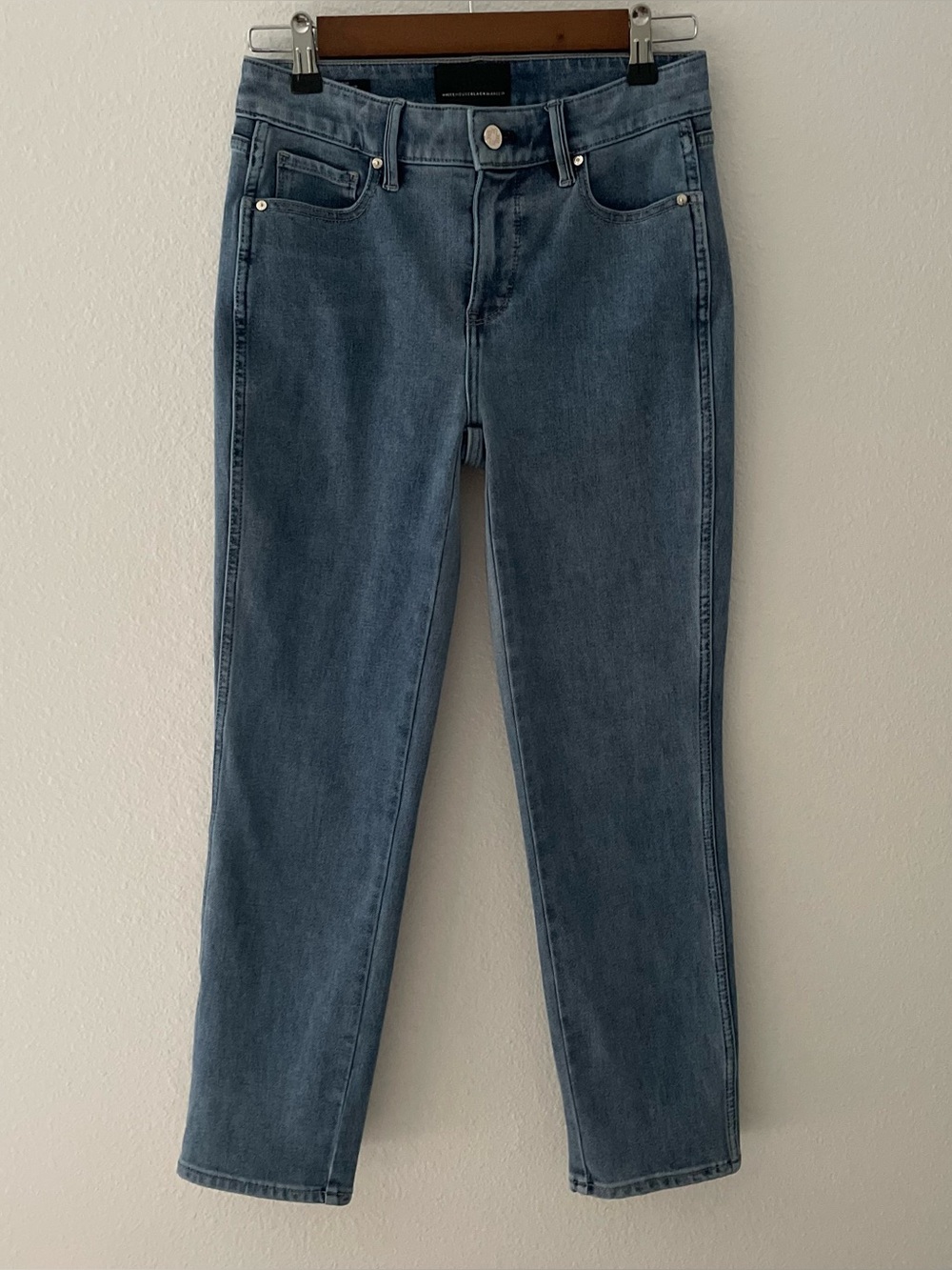 White House Black Market High Rise Straight Leg Sculpt Med Blue Denim Jeans Sz 0